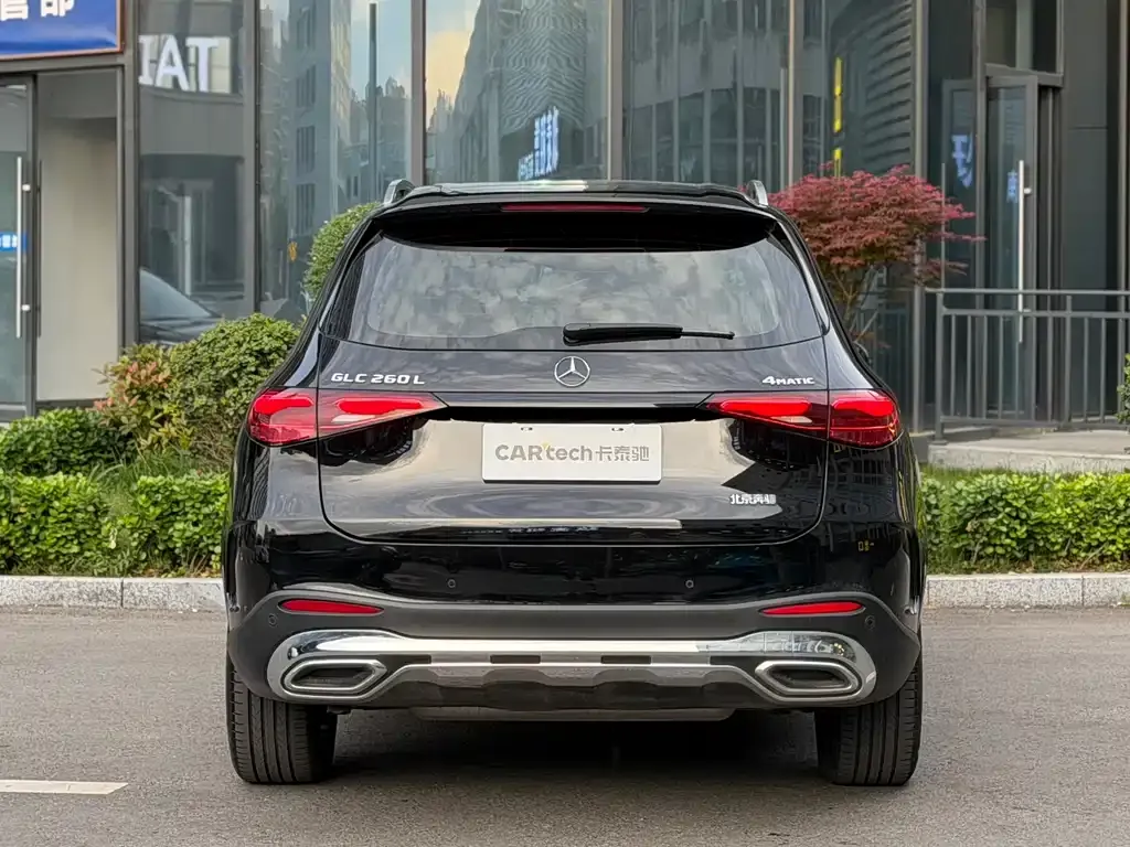 Mercedes-Benz GLC 2024 из CN, фото 2