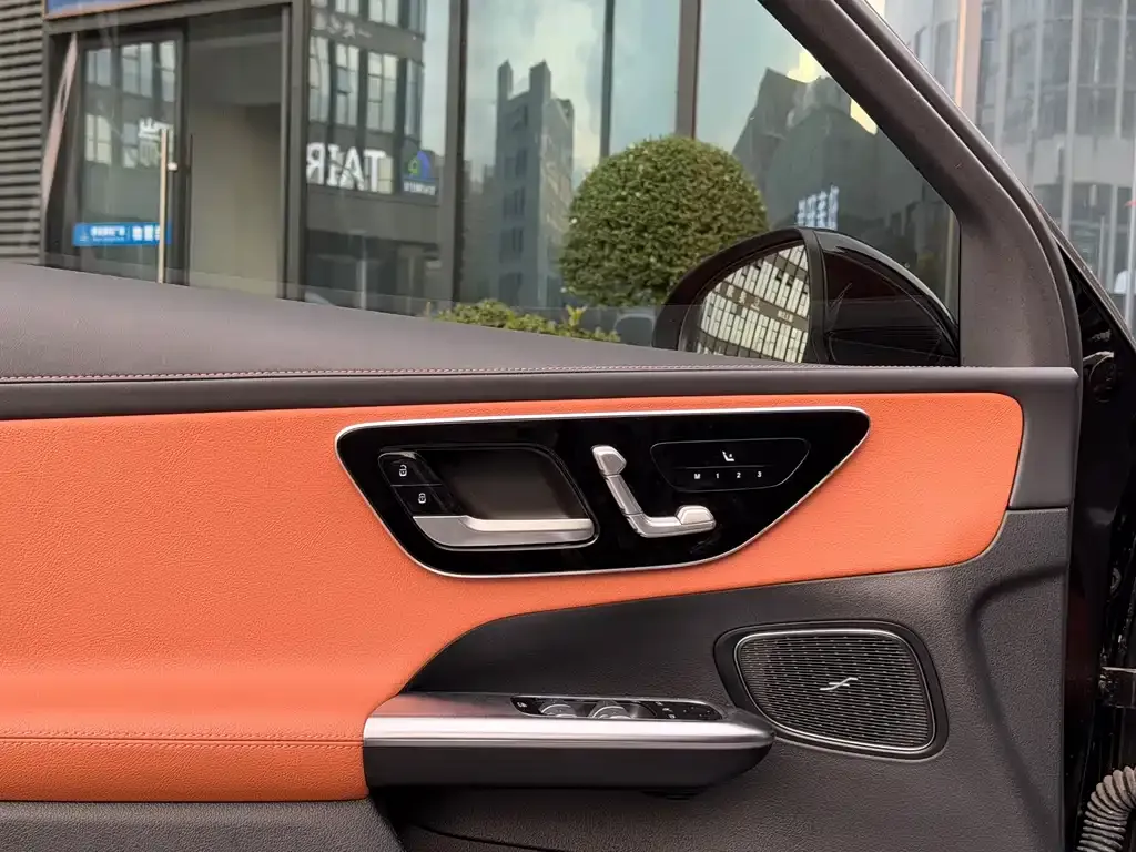 Mercedes-Benz GLC 2024 из CN, фото 5