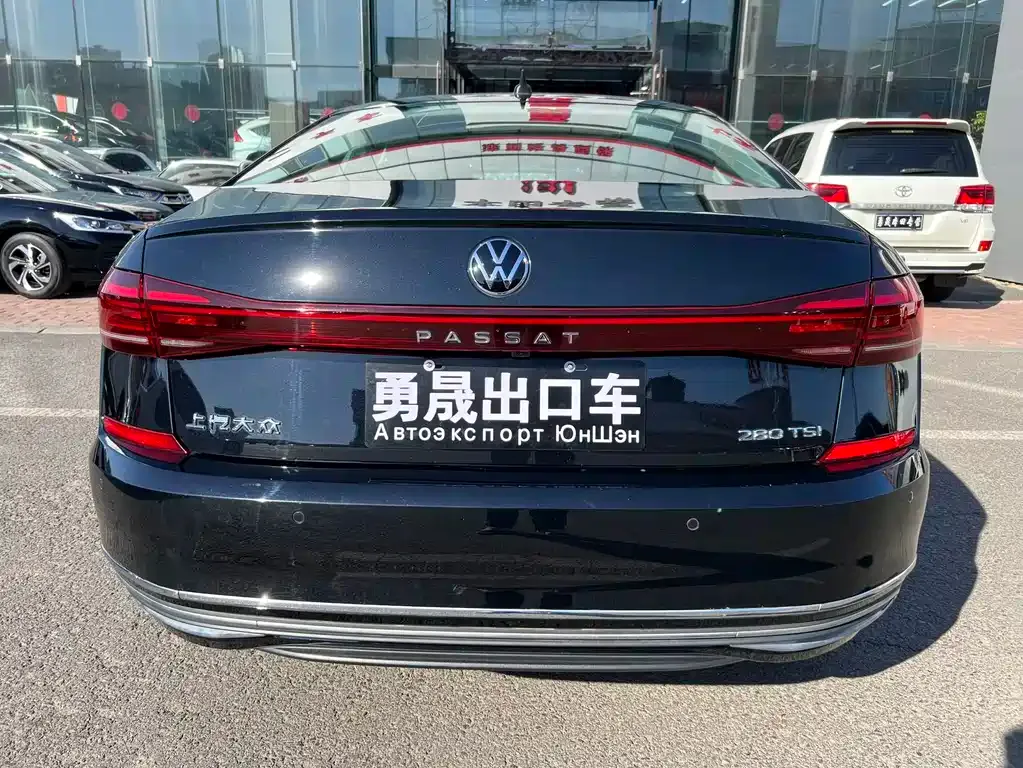 Volkswagen Passat — фото 3