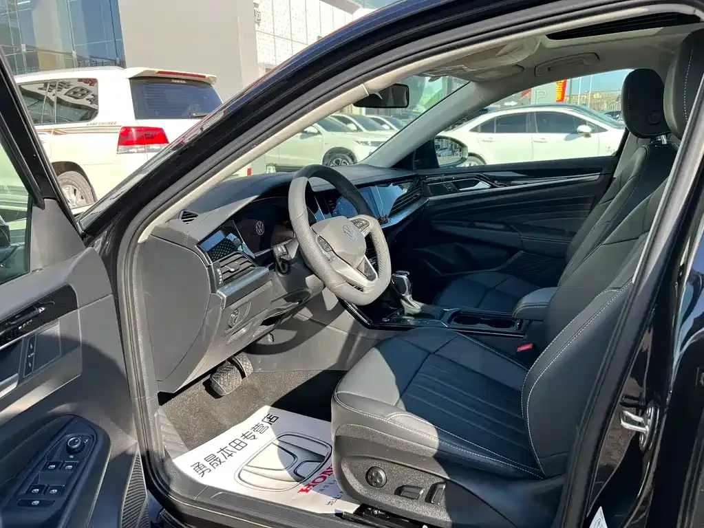 Volkswagen Passat — фото 2