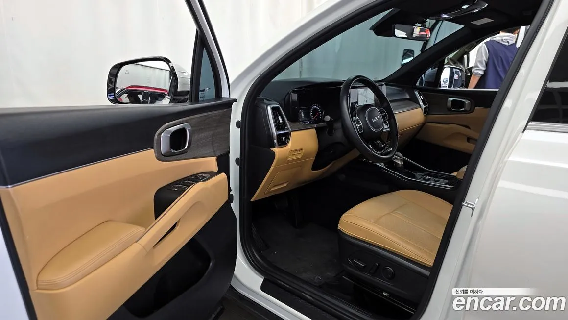 Kia Sorento — фото 8