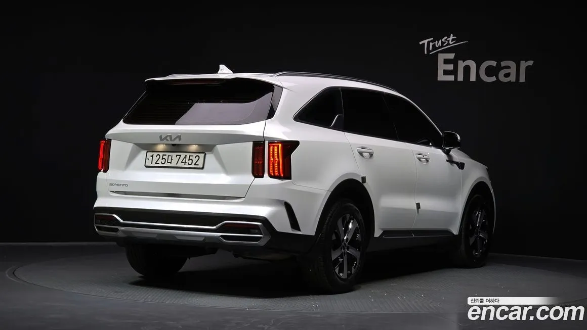 Kia Sorento — фото 5