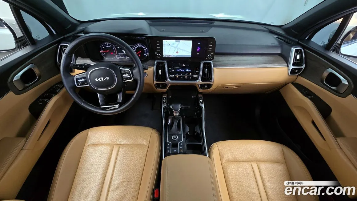Kia Sorento — фото 7