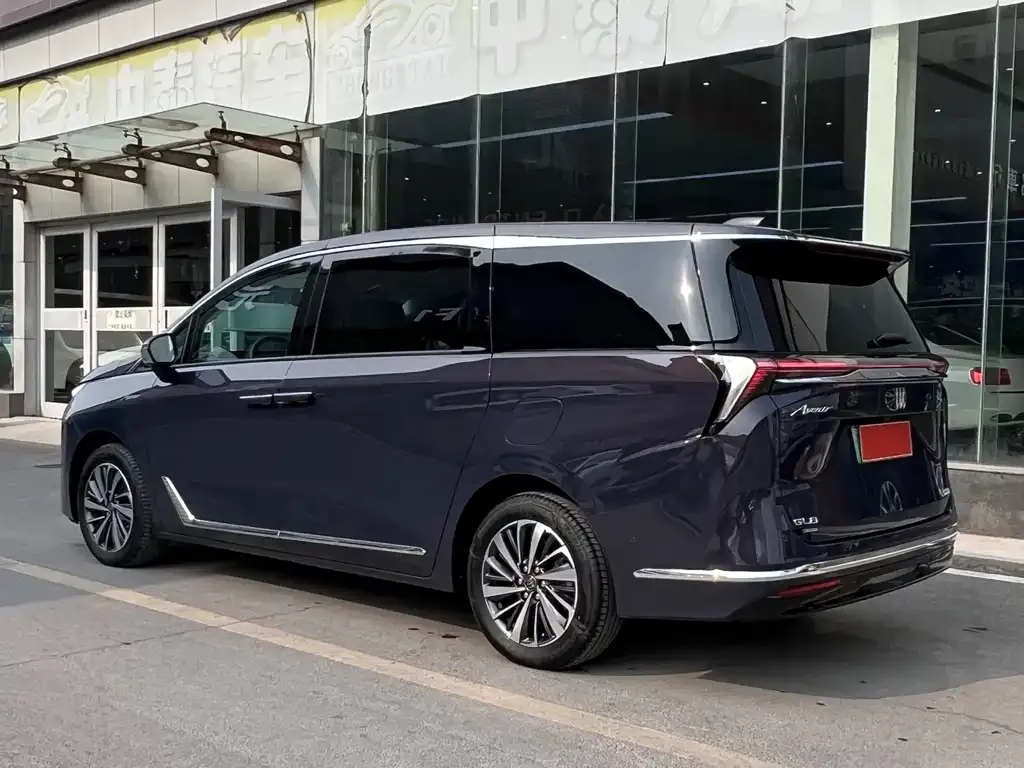 Buick GL8 Hybrid — фото 7