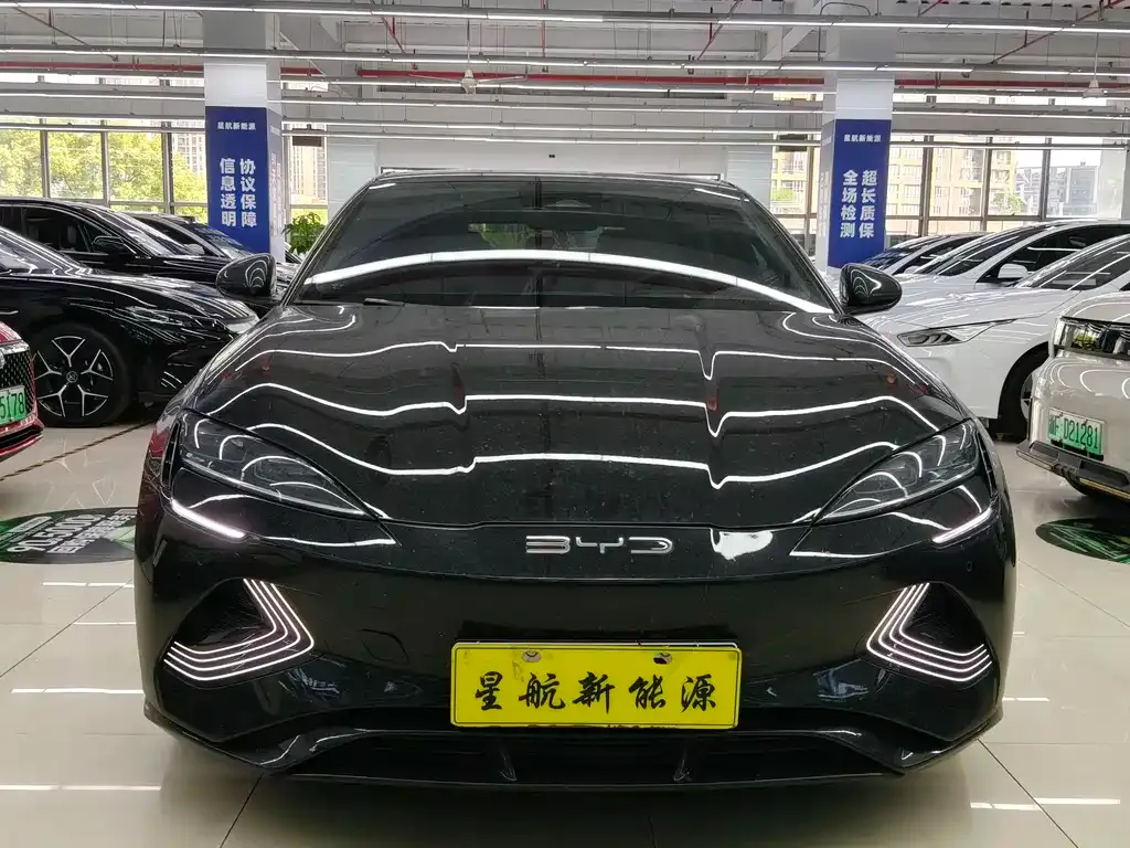 BYD Seal — фото 6