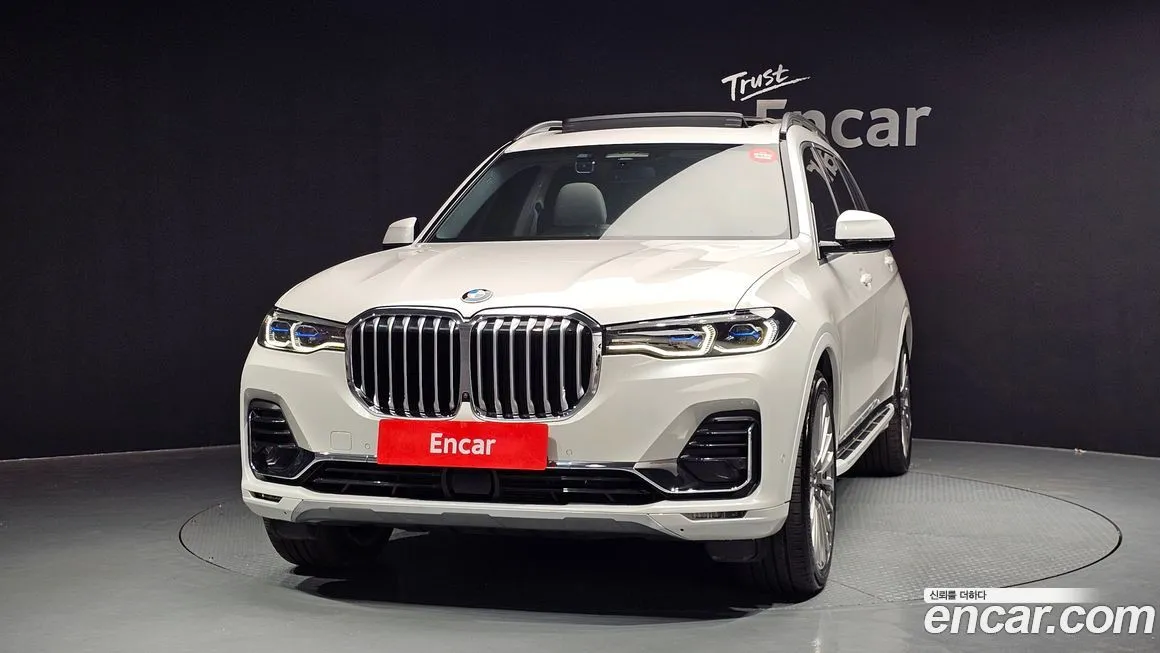 BMW X7 — фото 4
