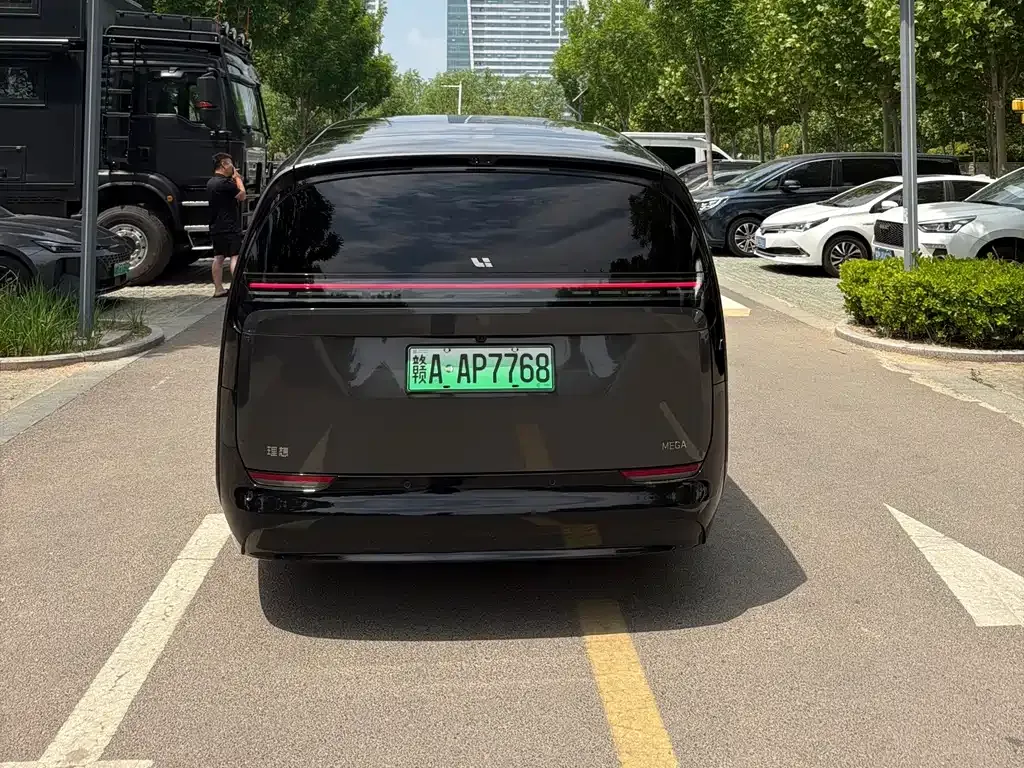Li Auto MEGA 2025 из CN, фото 8