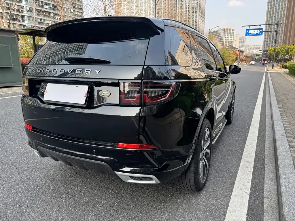 Land Rover Discovery Sport — фото 10