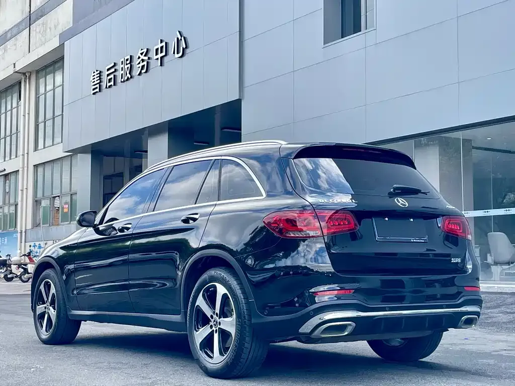 Mercedes-Benz GLC — фото 6