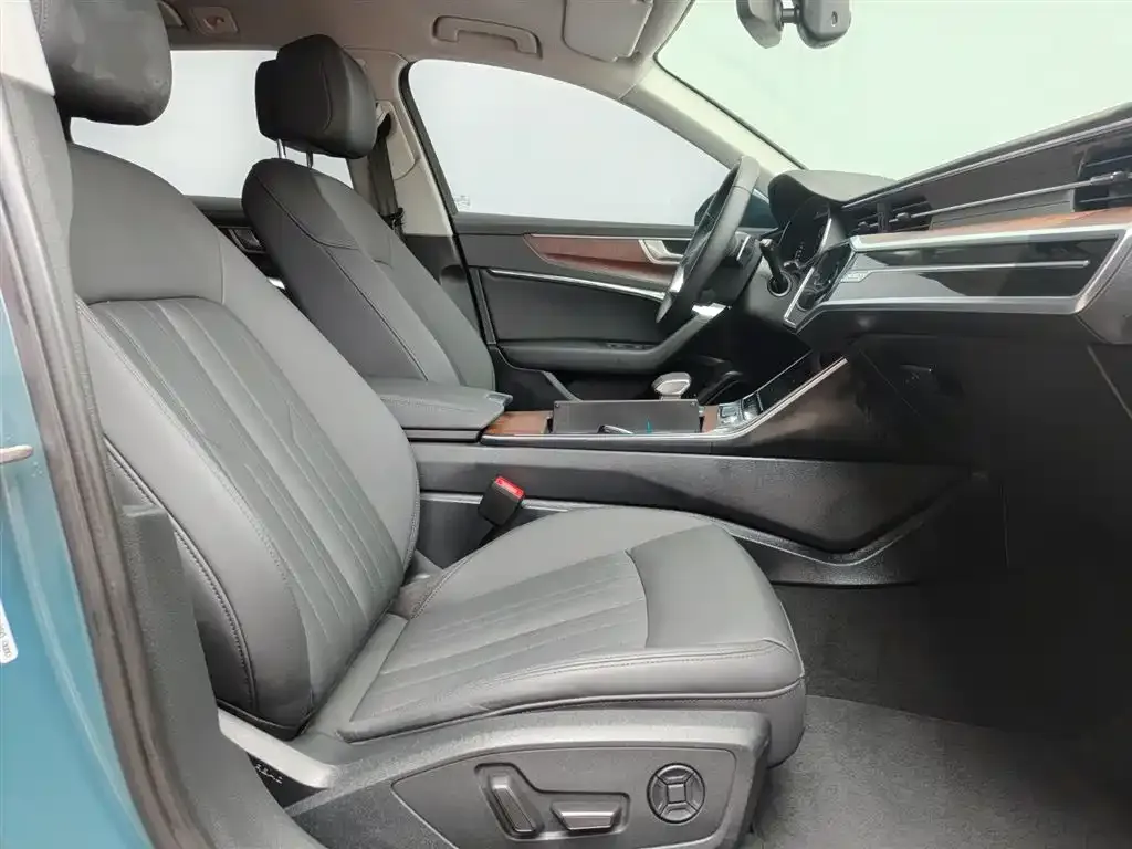 Audi A6 (Import) 2021 из CN, фото 8