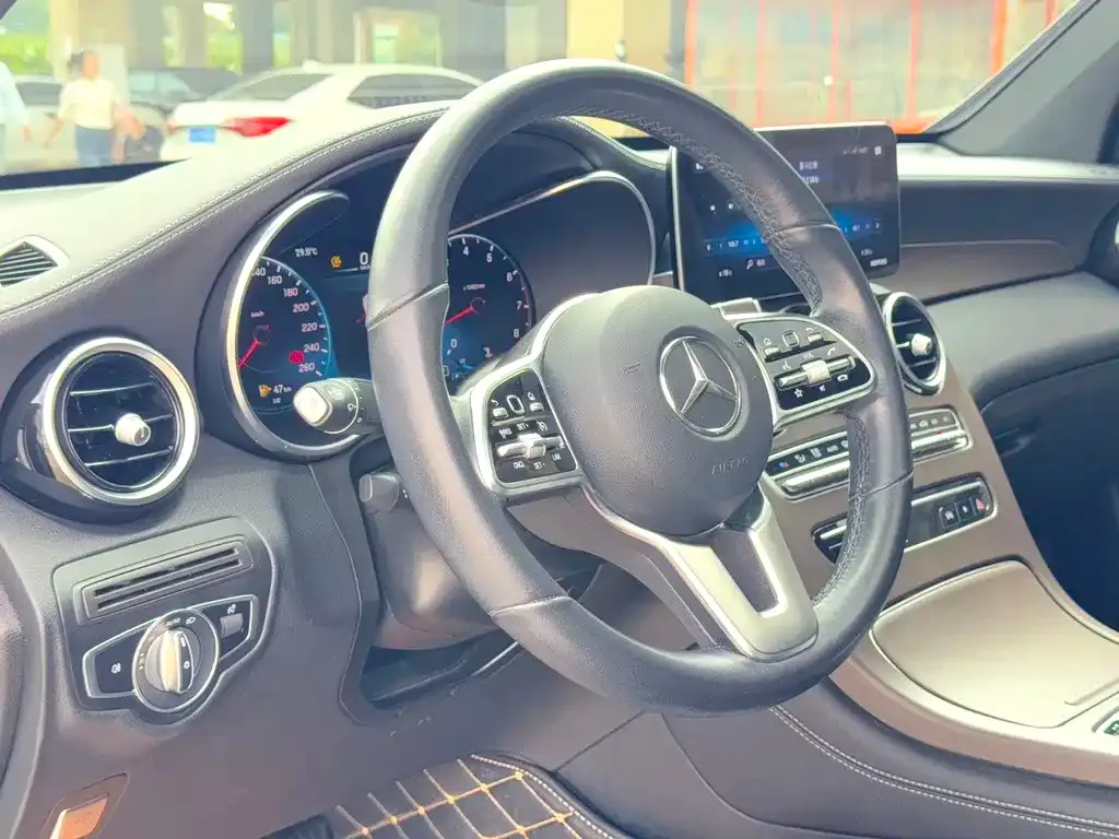Mercedes-Benz GLC Coupe 2023 из CN, фото 7