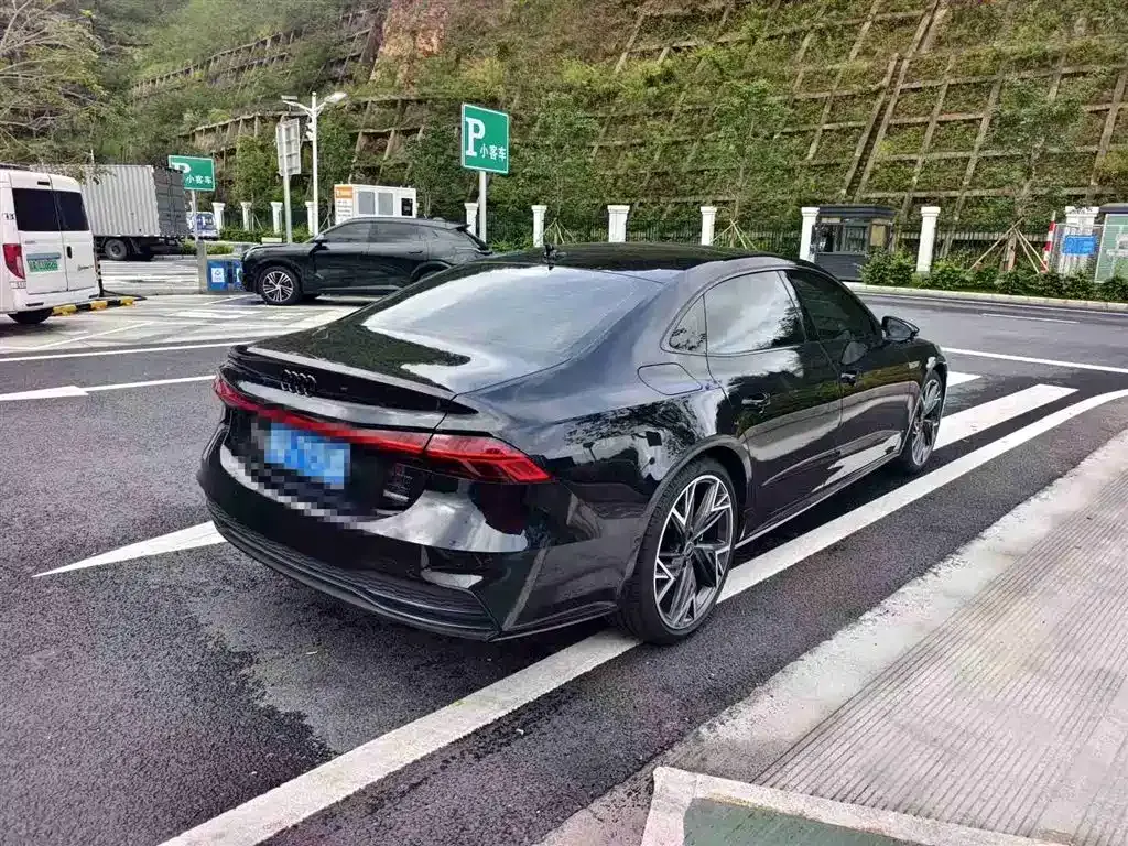 Audi A7L — фото 4