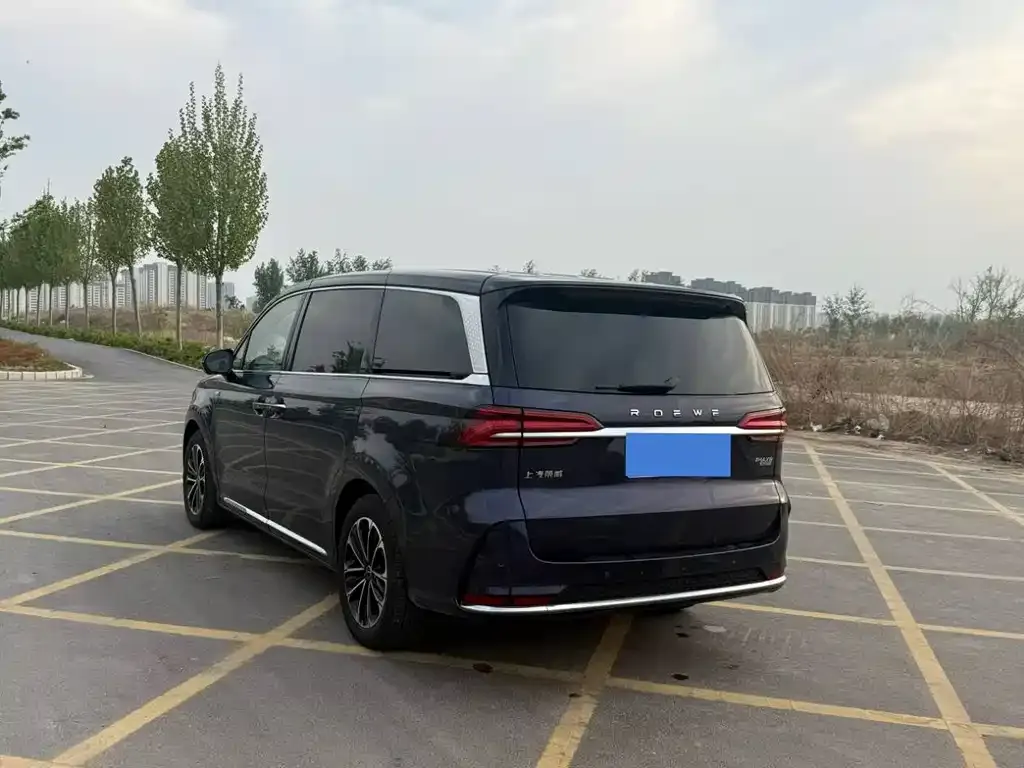 Roewe iMAX8 — фото 8