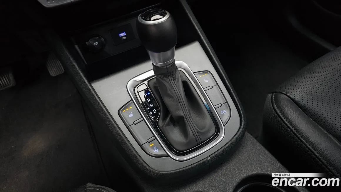 Hyundai Kona 2021 из KR, фото 9