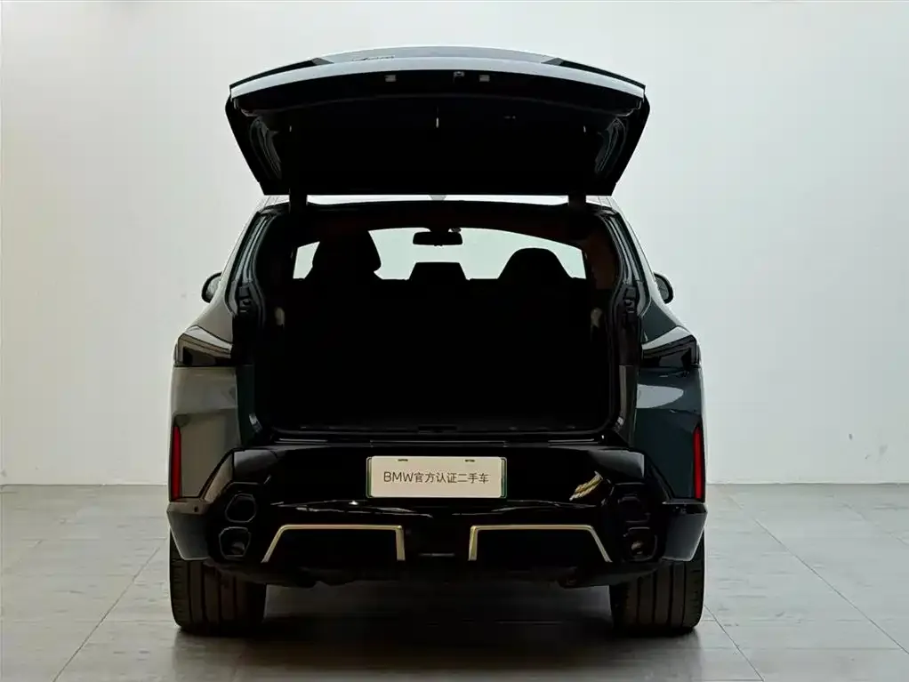 BMW XM 2023 из CN, фото 3