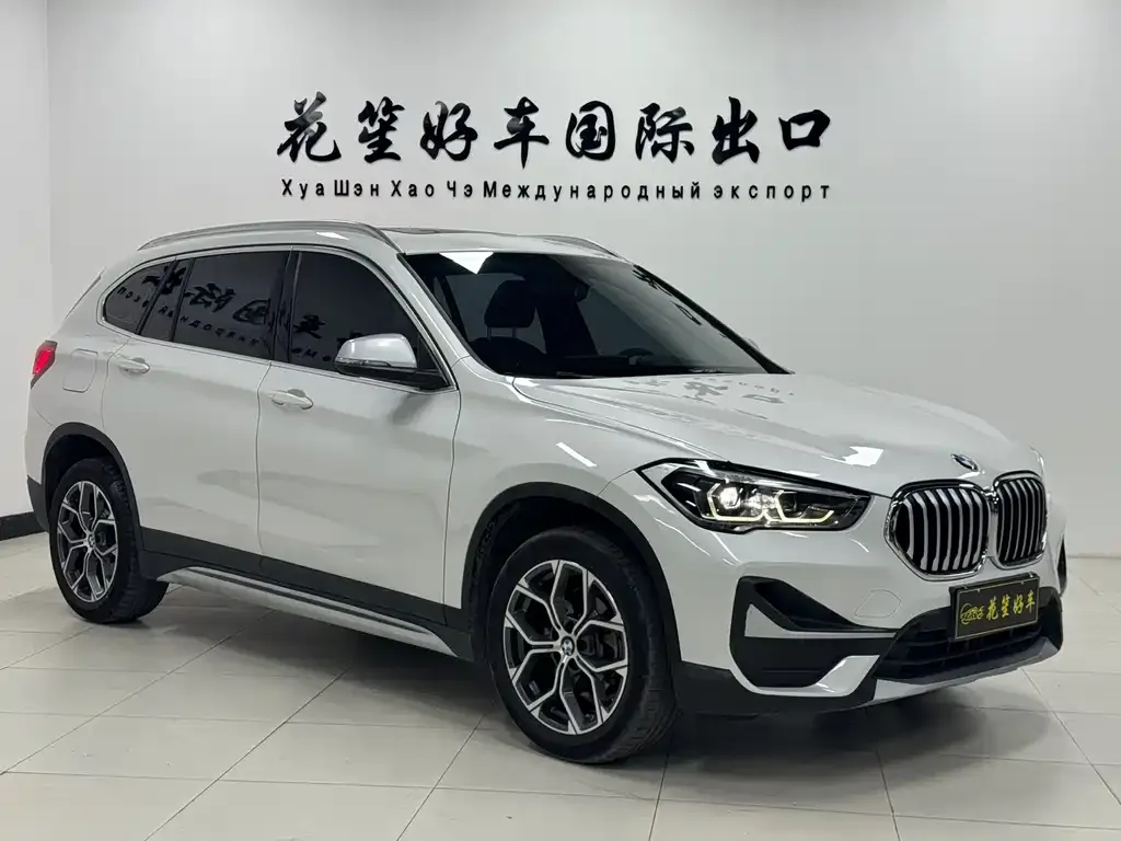 BMW X1 — фото 10