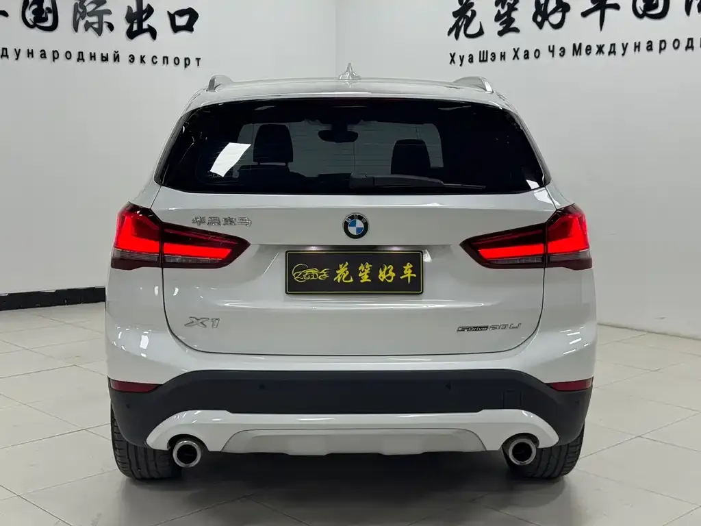 BMW X1 — фото 2