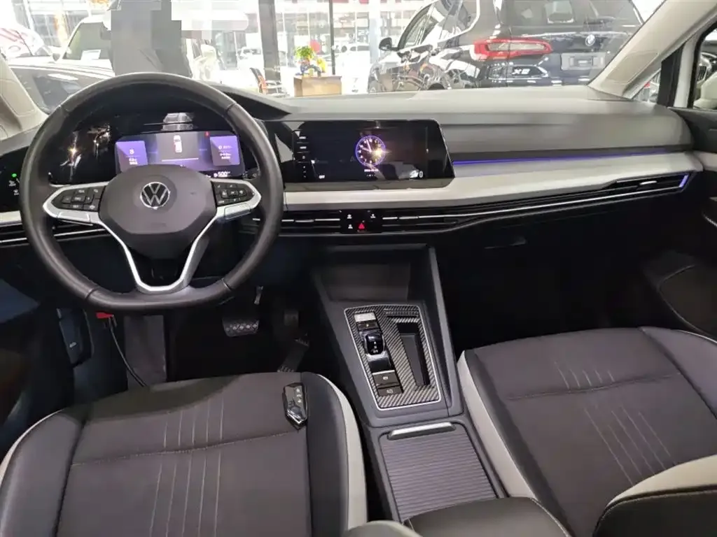 Volkswagen Golf 2021 из CN, фото 8