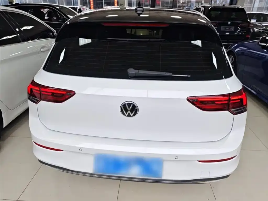 Volkswagen Golf 2021 из CN, фото 4