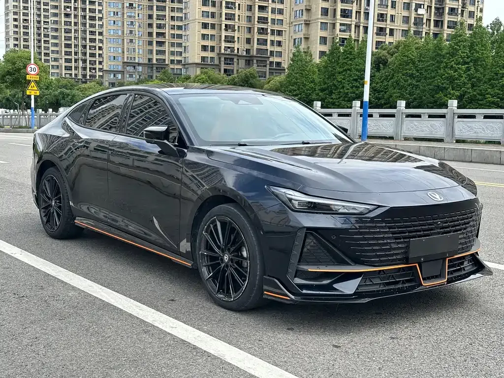 Changan UNI-V 2023 из CN, фото 8