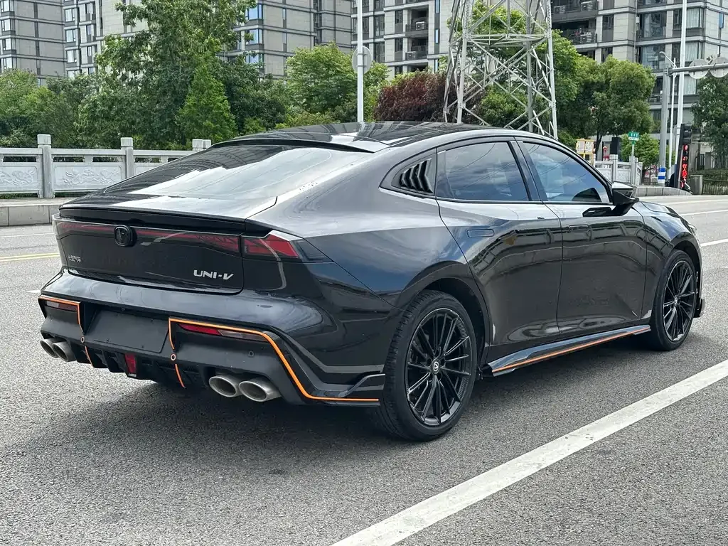 Changan UNI-V 2023 из CN, фото 10