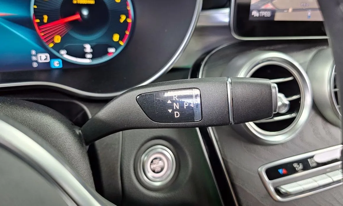 Mercedes-Benz C-Class 2021 из KR, фото 4