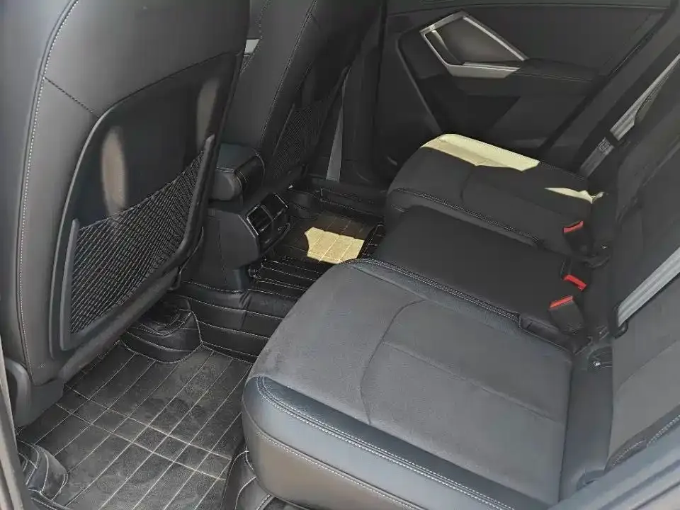 Audi Q3 2023 из CN, фото 6
