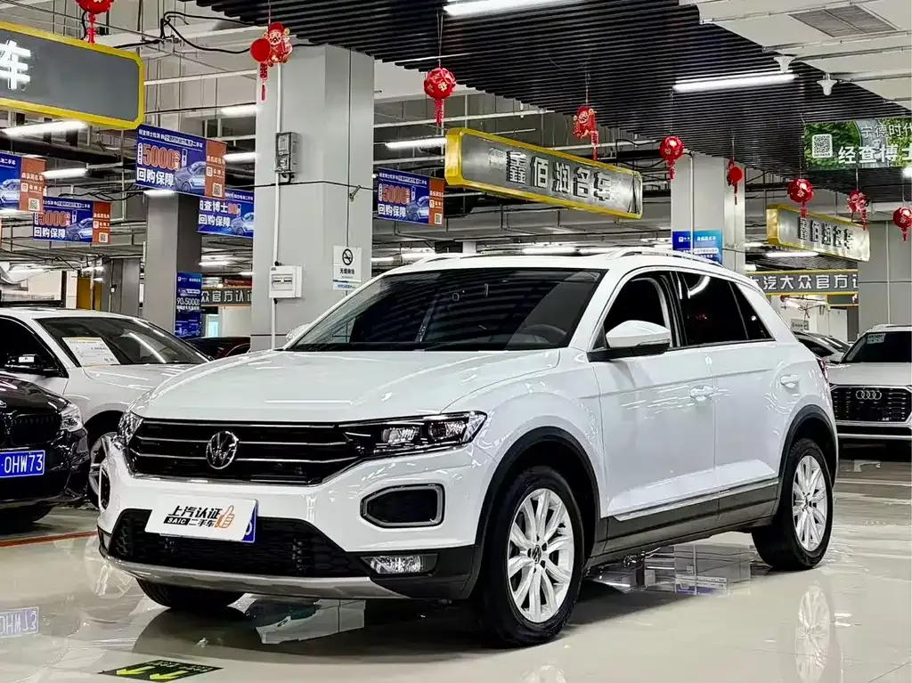 Volkswagen T-Roc 2023 из CN, фото 1