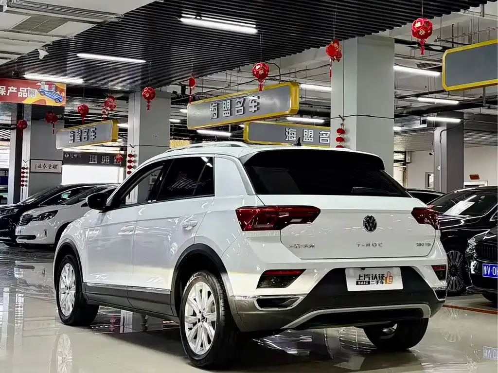 Volkswagen T-Roc 2023 из CN, фото 7