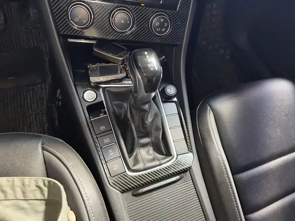 Volkswagen Sagitar 2021 из CN, фото 4