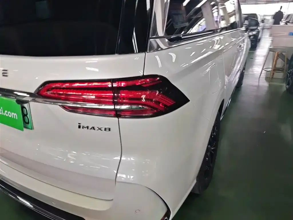 Roewe iMAX8 New Energy 2025 из CN, фото 10