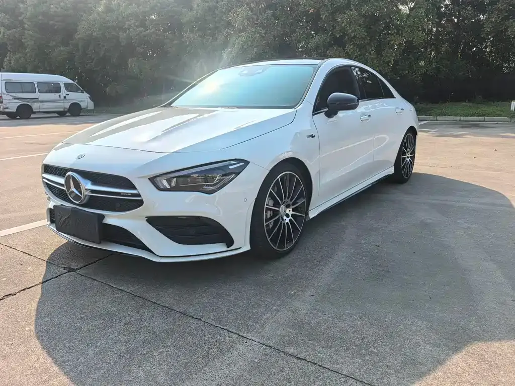 Mercedes-Benz CLA AMG