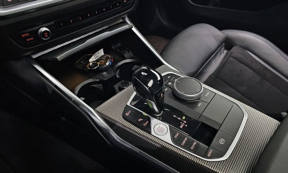 BMW 3-Series 2021 из KR, фото 8