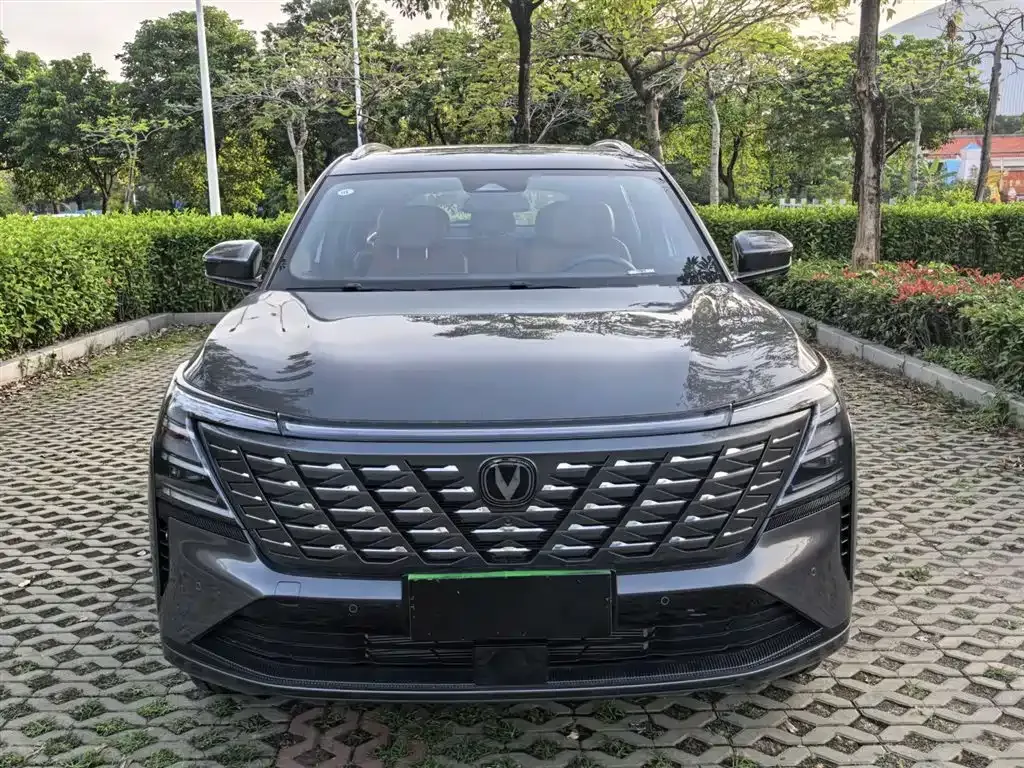 Changan CS75PLUS — фото 8