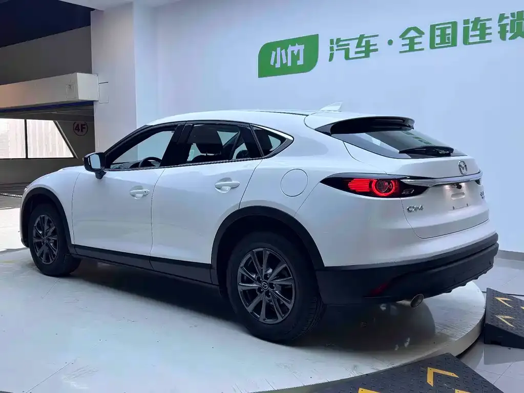 Mazda CX-4 — фото 8