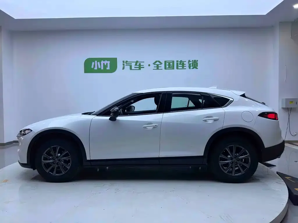 Mazda CX-4 — фото 2