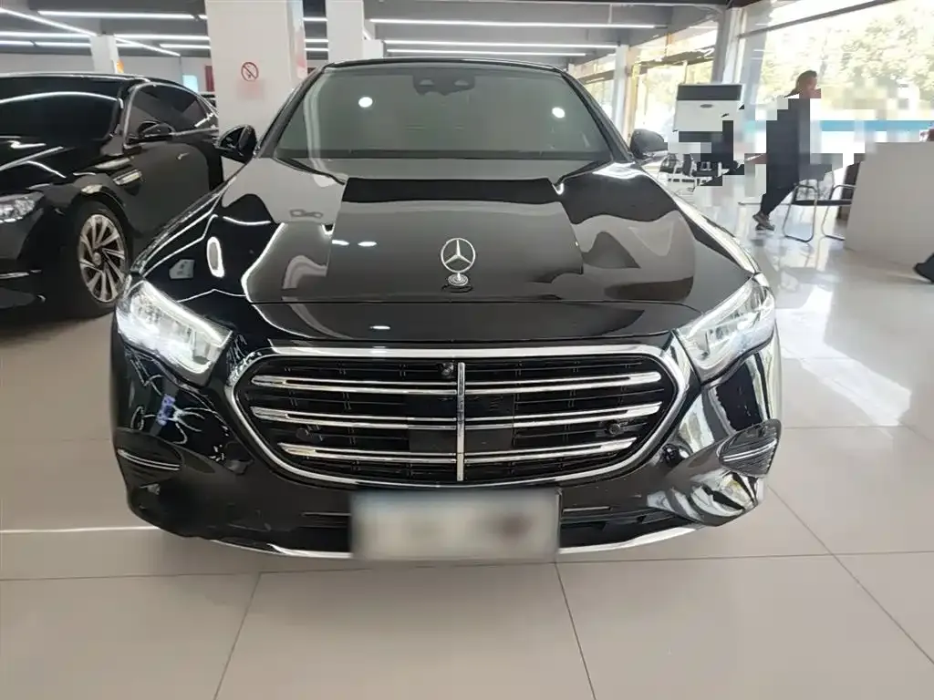 Mercedes-Benz E-Class 2025 из CN, фото 6