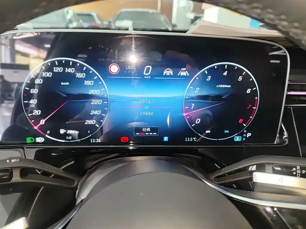 Mercedes-Benz E-Class 2025 из CN, фото 5
