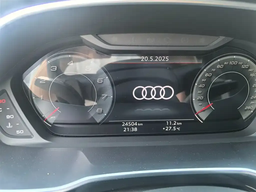 Audi Q3 — фото 3