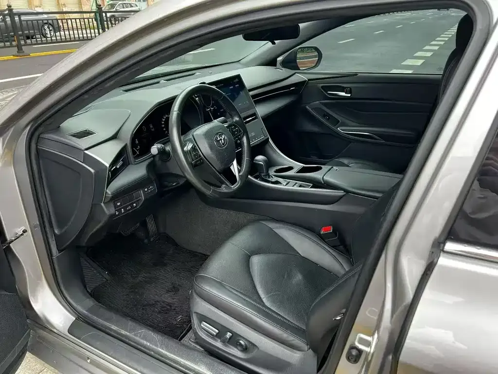 Toyota Avalon 2022 из CN, фото 3
