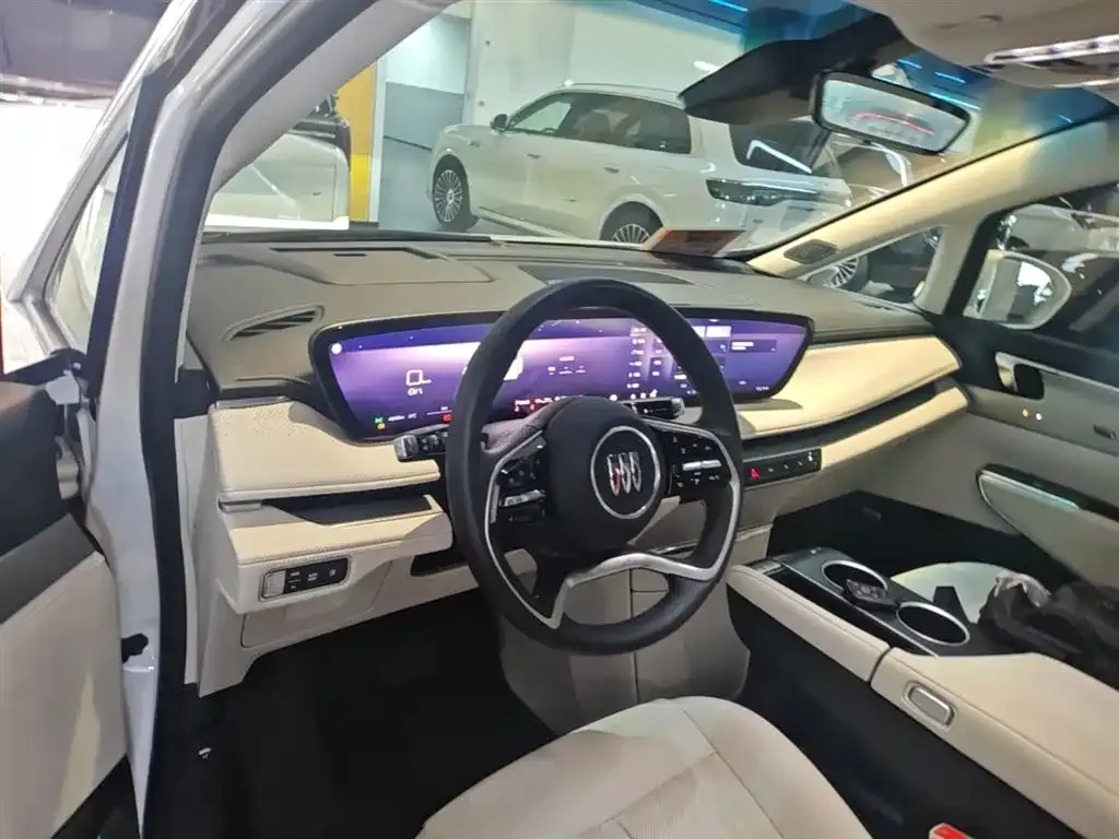 Buick GL8 Hybrid 2024 из CN, фото 9