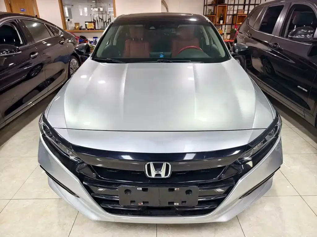 Honda Accord — фото 3