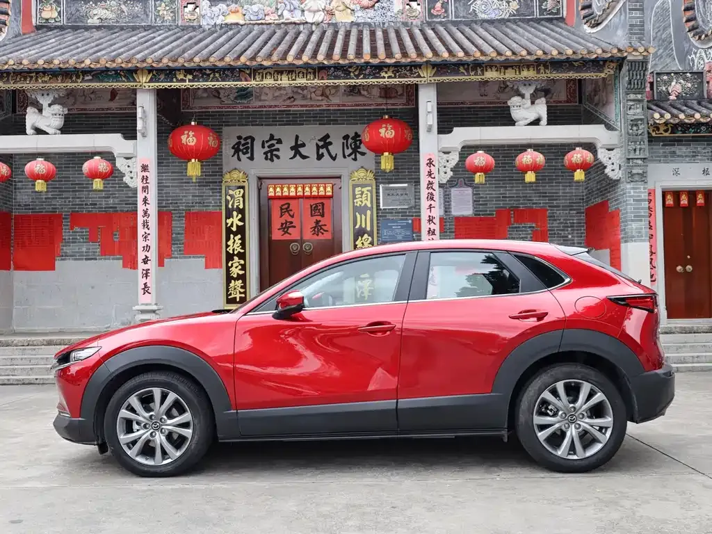 Mazda CX-30 — фото 7