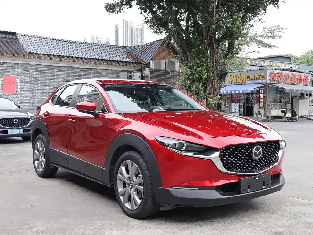 Mazda CX-30 — фото 10