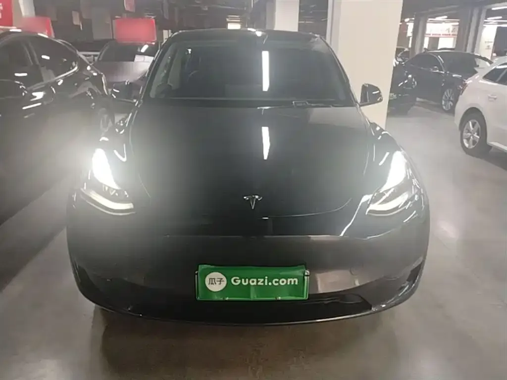 Tesla Model Y 2024 из CN, фото 4
