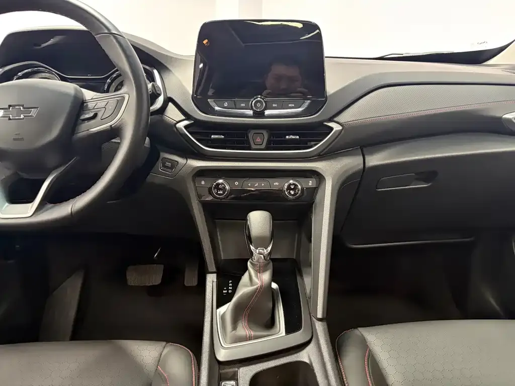 Chevrolet Volando 2023 из CN, фото 2