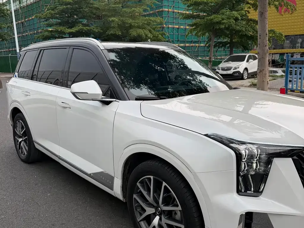 GAC Motor Trumpchi GS8 — фото 5