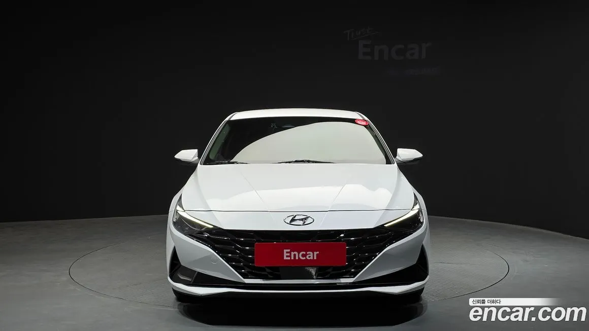 Hyundai AVANTE — фото 8