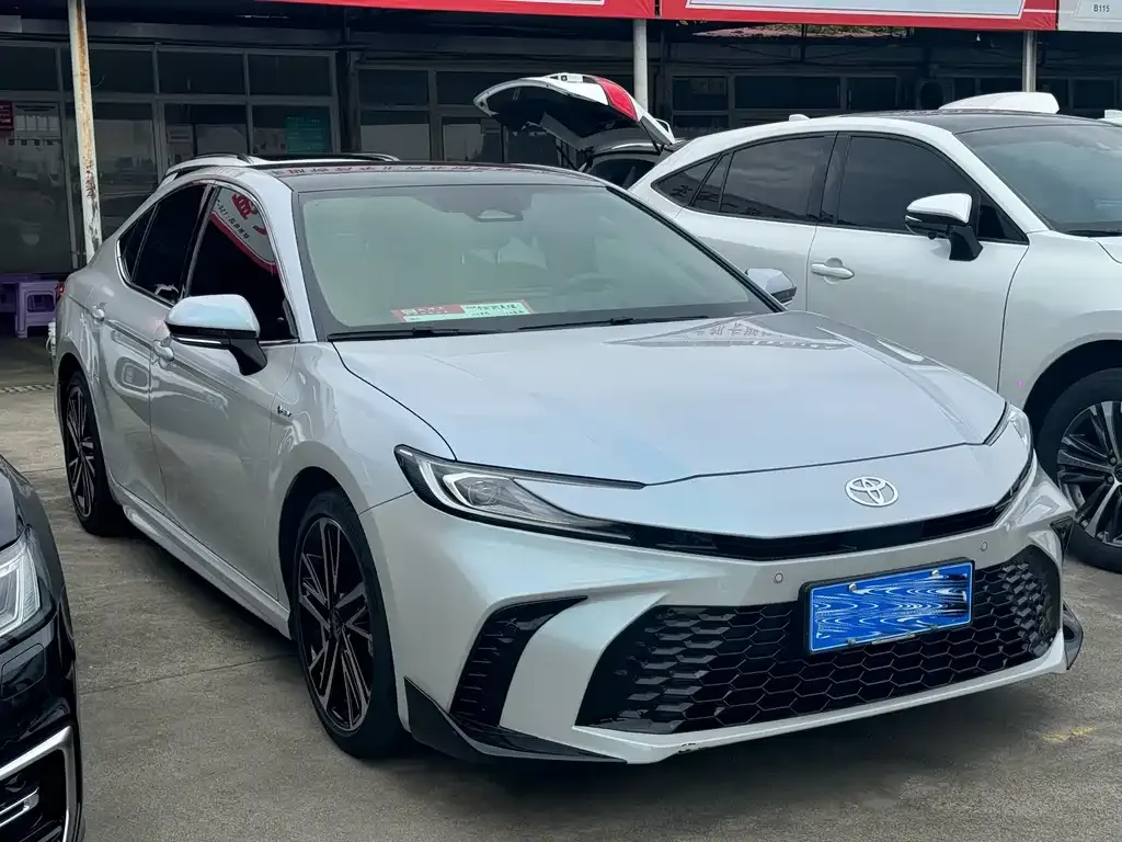 Toyota Camry 2024 из CN, фото 6