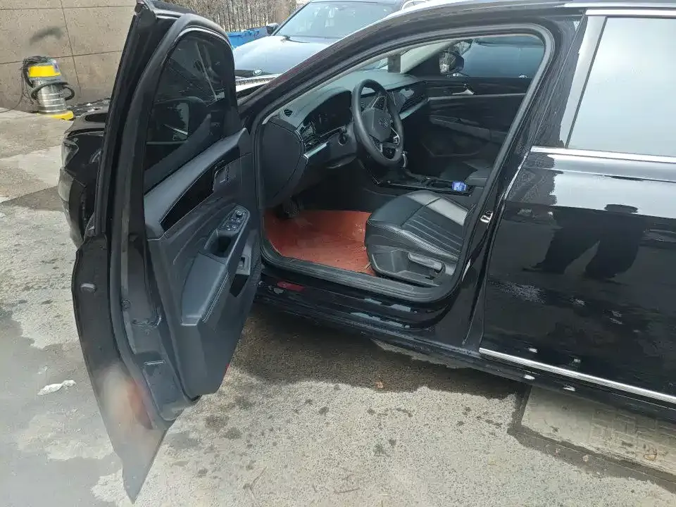 Volkswagen Passat — фото 4